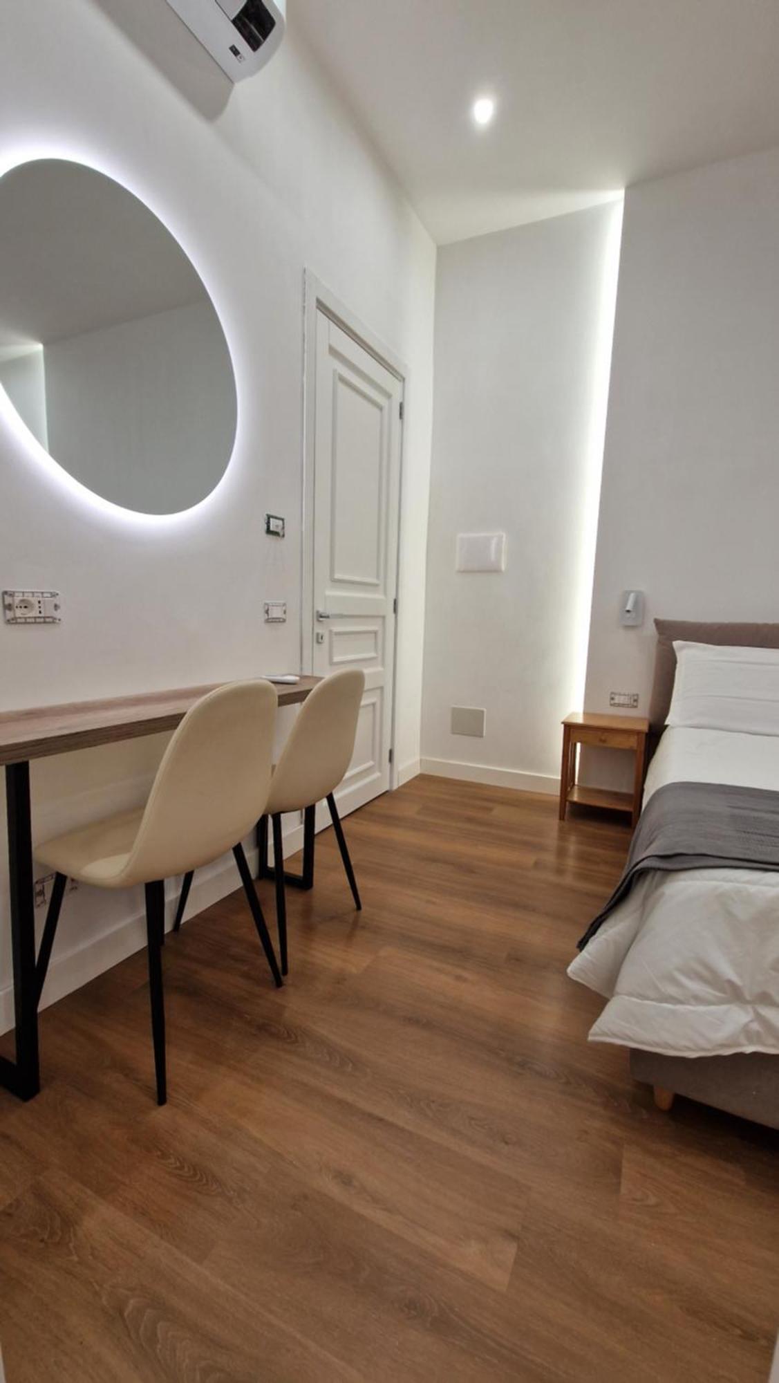 B&B City Center Napoli Cameră foto